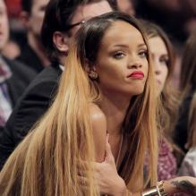 Rihanna assistant à un match de NBA, le samedi 4 mai 2013.