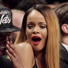 La superstar de la pop Rihanna assistant à un match de NBA, le samedi 4 mai 2013.