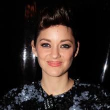 Marion Cotillard lors d'une soirée caritative cannoise le 24 mai 2012