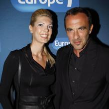 Nikos Aliagas et Tina lors de la projection en avant-première du film Polisse de Maïwenn à Europe 1 le 3 octobre 2011