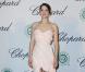 Marion Cotillard pendant le photocall avant le déjeuner sur la terrasse Chopard à l'Hôtel Martinez lors du 66e festival de Cannes le 17 mai 2013.