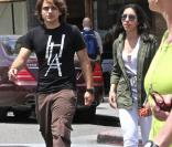  Prince Jackson et sa petite-amie Remi Alfalah, sont allés au restaurant Il Pastaio de Beverly Hills, 17 mai 2013. 
  