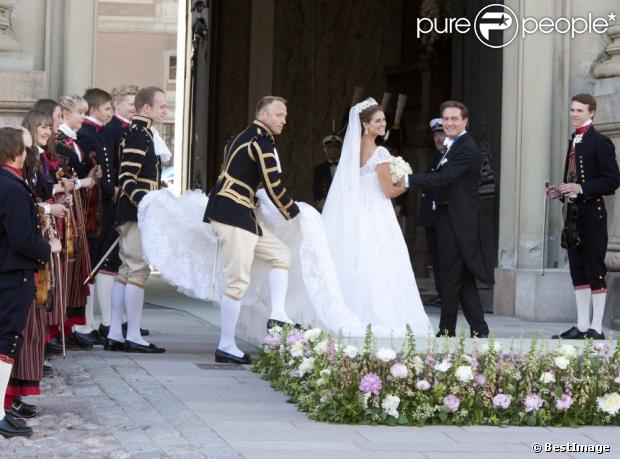 BODA REAL DE MAGDALENA DE SUECIA Y CHRIS O`NEILL 8/06/2013 - Página 33 1150214-la-princesse-madeleine-de-suede-avec-620x0-1