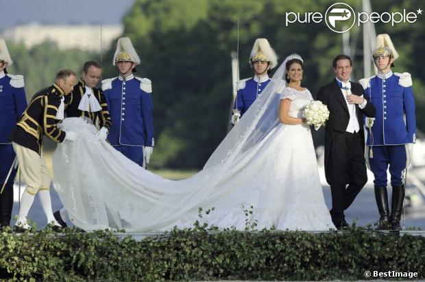 BODA REAL DE MAGDALENA DE SUECIA Y CHRIS O`NEILL 8/06/2013 - Página 33 1150291-la-princesse-madeleine-de-suede-et-620x0-2