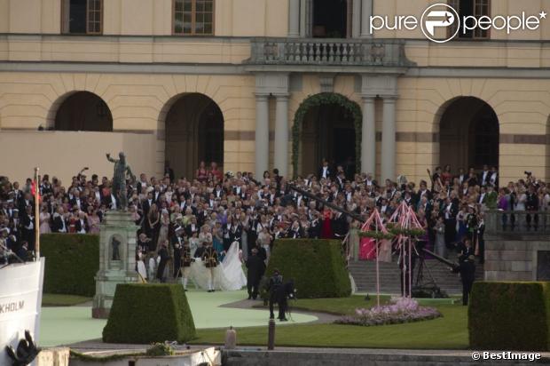 BODA REAL DE MAGDALENA DE SUECIA Y CHRIS O`NEILL 8/06/2013 - Página 33 1150665-la-princesse-madeleine-et-chris-o-neill-620x0-1