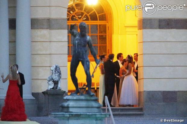 BODA REAL DE MAGDALENA DE SUECIA Y CHRIS O`NEILL 8/06/2013 - Página 33 1150676-la-princesse-madeleine-de-suede-porte-620x0-1