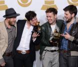 Mumford & Sons : Des nouvelles de Ted Dwane, opéré d'urgence du cerveau