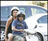 Patrick Bosso, l'air pas très aimable, et Rebecca Hampton à Saint-Tropez, le 22/07/08