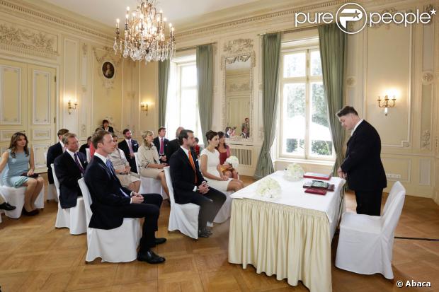 Boda del Príncipe Félix de Luxemburgo con Claire Lademacher - Página 10 1240820-felix-of-luxembourg-and-claire-620x0-1