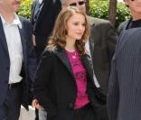 Natalie Portman varie les looks...