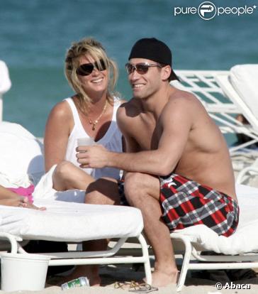 Rachel Hunter avec son fiance Jarret Stoll en vacances en Janvier 2008