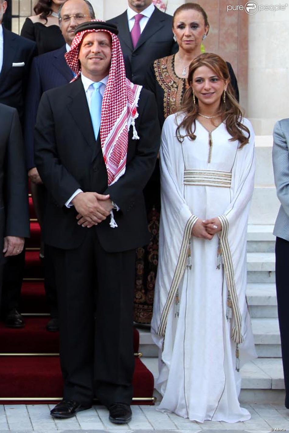 CASA REAL JORDANA - Página 76 1348501-the-bride-and-the-groom-prince-faisal-950x0-1