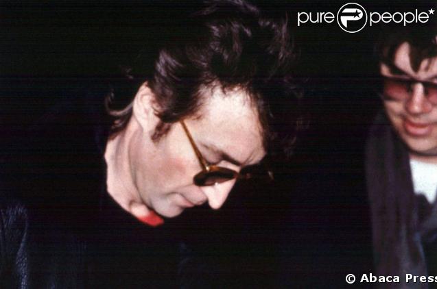 John Lennon avec son assassin Mark Chapman en Decembre 1980