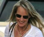 Helen Hunt et sa fille Makenna font du yoga (