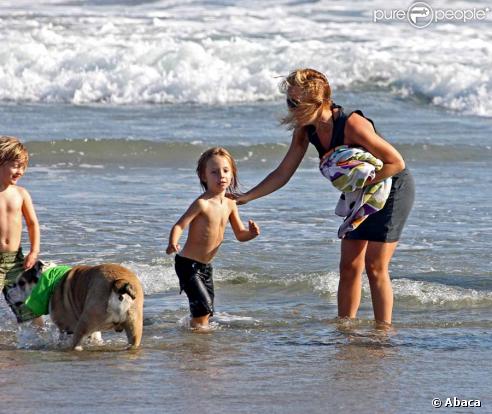 Kate Hudson à la plage avec son fils Ryder