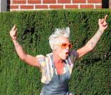 Pink sur le tounage de son dernier clip So What 