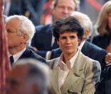 Valériane Giscard D'Estaing et le père Guy Gilbert 
