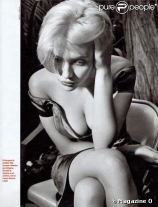 Scarlett Johannsson fait la couv du magazine espagnol O, septembre 2008