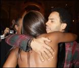 Lenny Kravitz dans les bras de Naomi Campbell