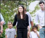 Brad Pitt, Angelina Jolie en compagnie de Pax et Maddox