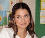 Rania de Jordanie, belle de jour comme de nuit