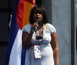 Jennifer Hudson chante l'hymne americain a la convention democrate a Denver en Aout 2008