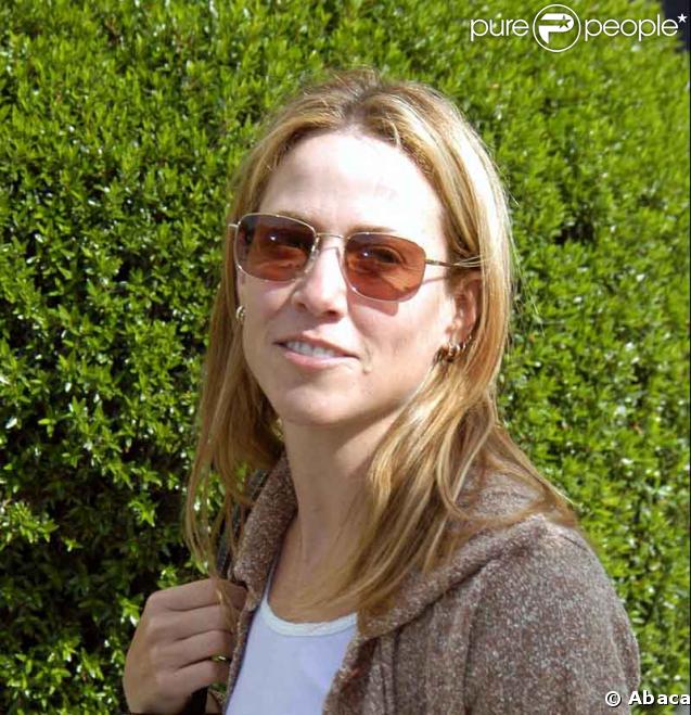 Sheryl Crow a participé à une opération de sensibilisation à l'écologie sur des campus US