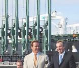Arnold Schwarzenegger et Tony Blair ont signé un pacte pour faciliter le développement d'énergie renouvelable