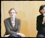Rachida Dati et Nathalie Kosciusko-Morizet à Cernay (Haut-Rhin) le vendredi 14 novembre dans la matinée. Rencontre débat avec les habitants de quartier.