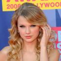 VIDEO : La sexy Taylor Swift, sublime dans son dernier clip, fait tourner la tête des Américains !