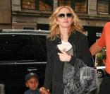 Madonna et le petit David Banda