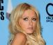REPORTAGE PHOTO : Paris Hilton n'a plus d'argent pour s'acheter une robe... entière !
