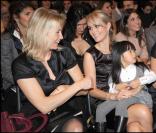 Laeticia Hallyday et sa petite Jade avec Estelle Lefébure