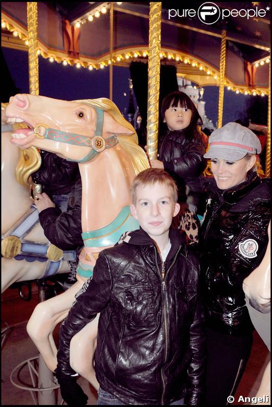 Laeticia Hallyday avec Jade et Raphaël Carpentier