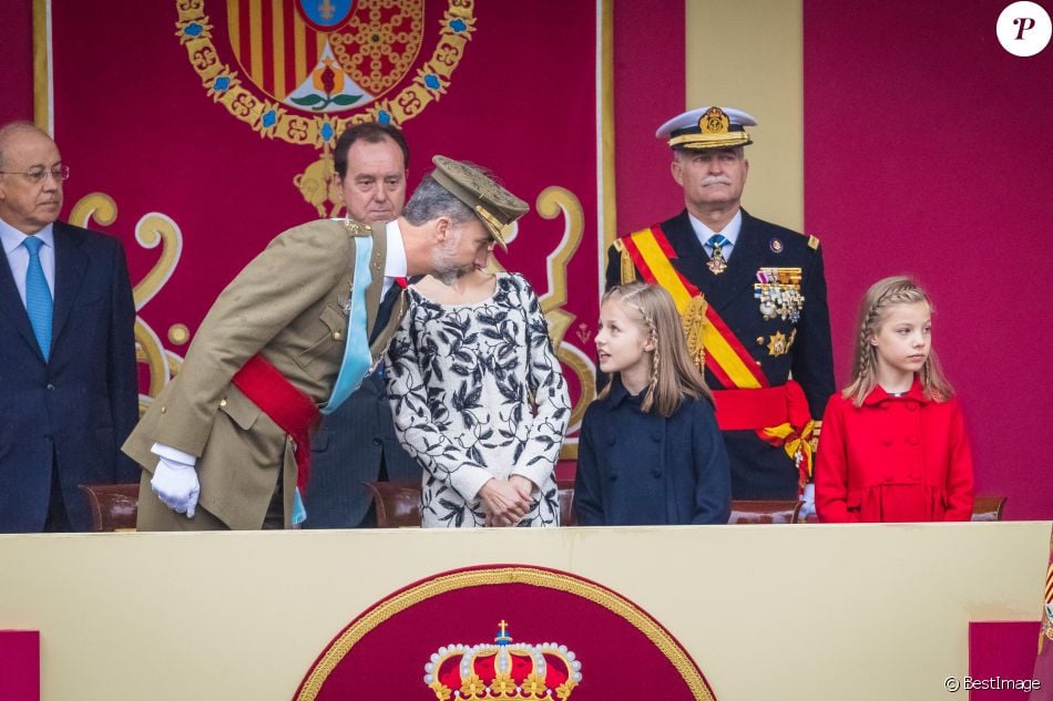 AGENDA DE SM. REYES FELIPE y LETIZIA  - Página 30 2721858-le-roi-felipe-vi-et-la-reine-letizia-d-e-950x0-3