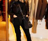 Mireille Darc à la soirée Tod's ''shopping de noël'', le 11/12/08