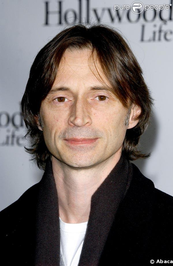 Anniversaires !!! - Page 9 152498-robert-carlyle-637x0-1