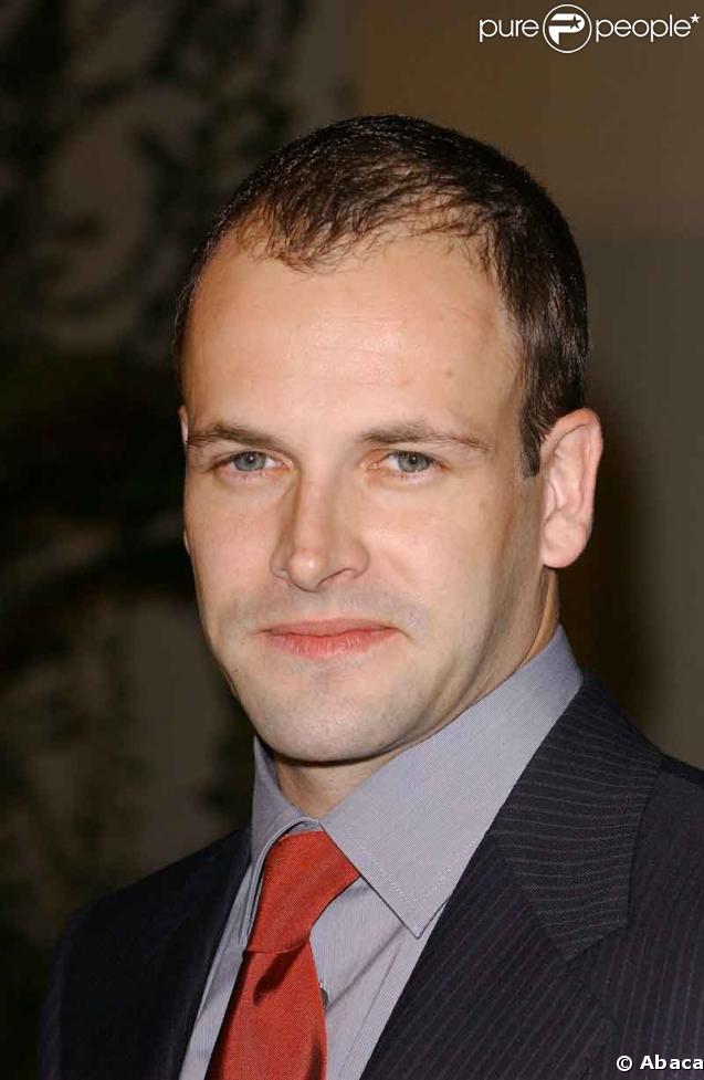 Jonny Lee Miller