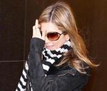 Jennifer Aniston sort de chez son fiancé John Mayer