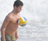 Yoann Gourcuff, jamais sans son ballon, même en vacances...