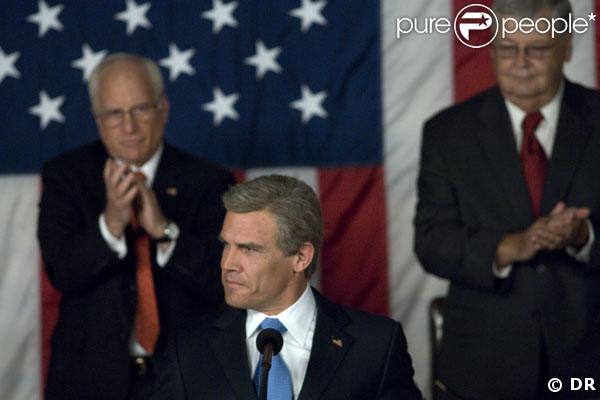 Josh Brolin dans le rôle de George W. Bush, dans le film W. - l'improbable président 