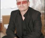 Bono, fondateur du label RED pour la lutte contre le Sida en Afrique 