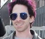 La star Seth Green, que l'on a pu voir dans Buffy, Entourage et Austin Powers, s'est fait une jolie couleur pour venir au Festival de Sundance.