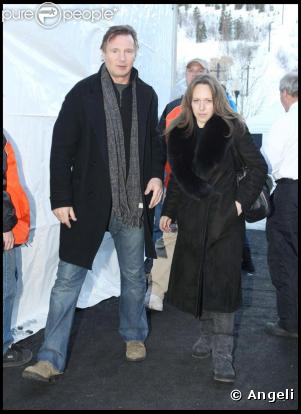 L'immense Liam Neeson a lâché son sabre laser pour venir se détendre au Festival de Sundance.