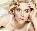 Scarlett Johansson pour Dolce & Gabbana 