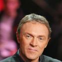 Quand Christophe Hondelatte déclare la guerre... à Yves Rénier !