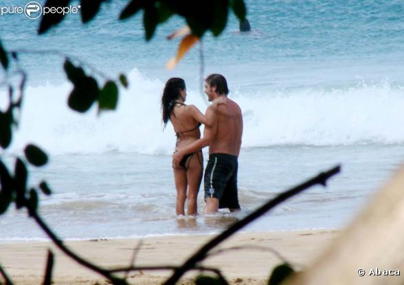 Penélope Cruz de 34 ans avait déjà tourné en 1992 avec Javier Bardem, 39 ans, dans Jamon Jamon puis dans En chair et en os. En 2007, ils se retrouvent pour Vicky Cristina Barcelona et forment un couple sensuel, olé !