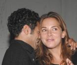 Trublion n°1 de France, Jamel Debbouze semblait incasable tellement il est hyper-actif. Pourtant, la belle Mélissa Theuriau réussira à canaliser l'énergie débordante de l'acteur et en fera même un mari puis un père en 2008 !