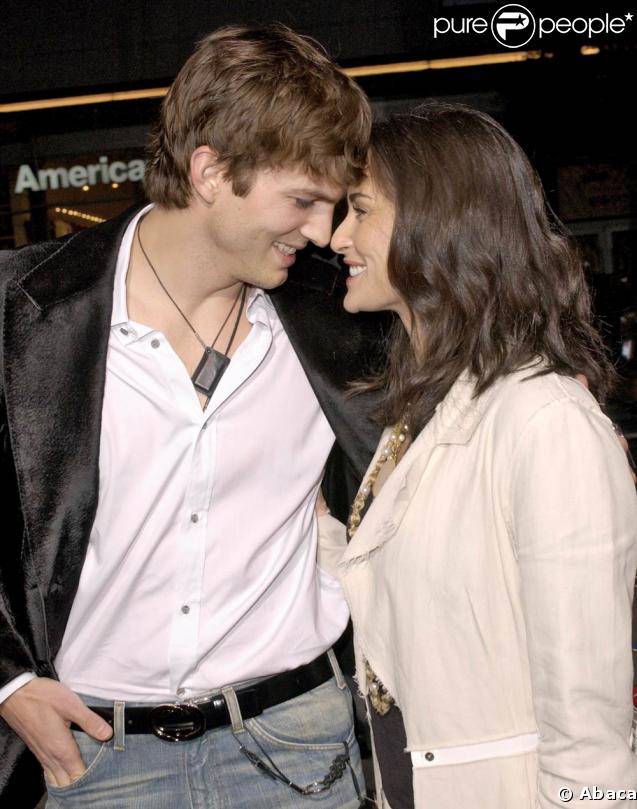 Avec Bruce Willis, Demi Moore formait un couple superstar avec 3 enfants de 1987 à 1998. En 2005, elle épouse Ashton Kutcher, il a 27 ans à l'époque et est de seize ans son aînée. Qu'importe, leur histoire fonctionne !