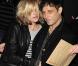 Toujours Rock"n"roll mais moins destroy qu"avec Pete Doherty, Kate Moss file le parfait amour (jusqu"à preuve du contraire) avec Jamie Hince des Kills depuis 2007. Le top de 35 ans aurait donc trouvé la stabilité ?
